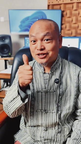 哎哟!春晚音乐总监水平真高,爆款歌曲#踏马迎春#全国春晚#春晚歌曲#歌曲倒字