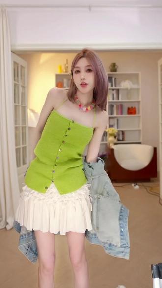 THREEGOOOD/三吉半熟芝士性感挂脖抹胸针织上衣纯欲辣妹内搭吊带#春夏新款 #时尚穿搭 #好物推荐🔥 #挂脖吊带