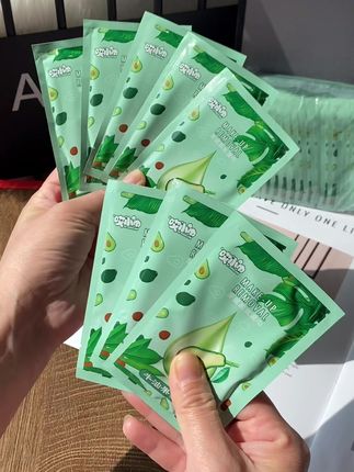 这个卸妆湿巾也太懂女生了吧!植物萃取温和不刺激,卸的很干净,一次一包出门携带也很方便!#卸妆#卸妆湿巾#独立包装
