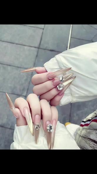 兄弟别闹了 你还没有我美甲长#挂件