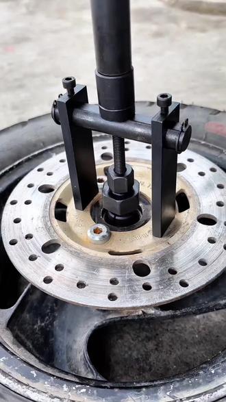 膨胀式内孔轴承拉马 #汽车维修 #摩托车修理 #维修工具 #内孔轴承拉马 #取轴承