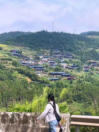 都说人间最美是家乡,可人们又都奔波在他乡。#故乡的原风景 #美丽乡村