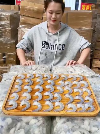 海虾仁太贵?那是您没有选对,这家的虾仁便宜实惠,好多人都在买,千万别错过了 #海鲜#虾仁 #青虾仁 虾仁的多种吃法,新鲜现剥的大虾仁