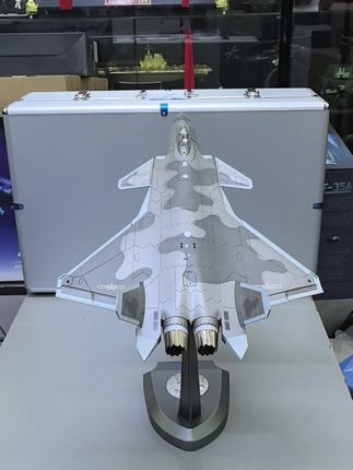 歼20隐形战斗机飞机模型视频展示 #歼20飞机模型