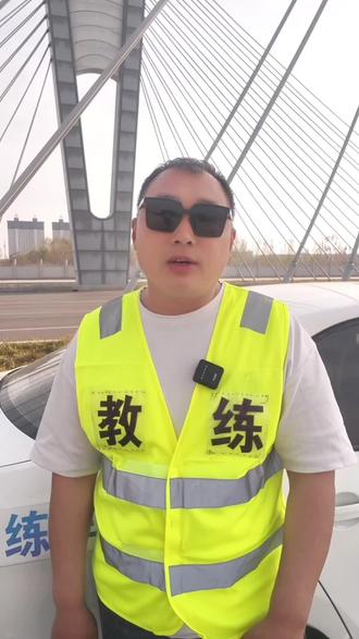 科目三人行横道、路口直行、通过路口、公交车站和学校区域的操作流程和注意事项#学车 #考驾照 #科目三 #科目三注意事项 #科目三考试技巧