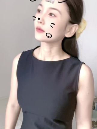 我的心是烈日簇拥的花。#永不失联的爱单依纯 #穿搭