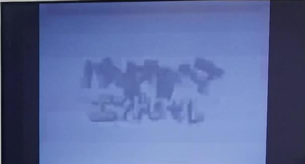 重音:还给我呀!亚北:回不去了哟~