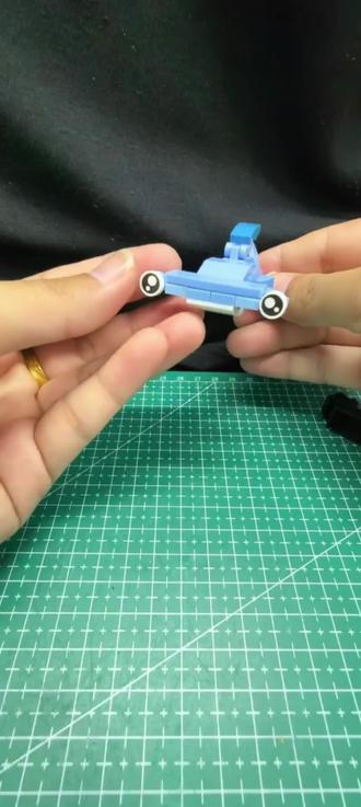 今天拼个锤头鲨:#儿童玩具 #积木 #益智玩具