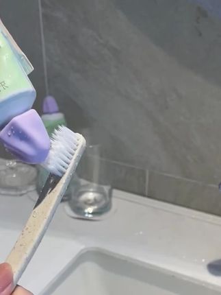 防尘自闭合牙膏帽,方便好用,有需要的小伙伴们可以到橱窗下单…#好物推荐🔥 #好物分享 #实用好物 …防尘自闭合牙膏帽