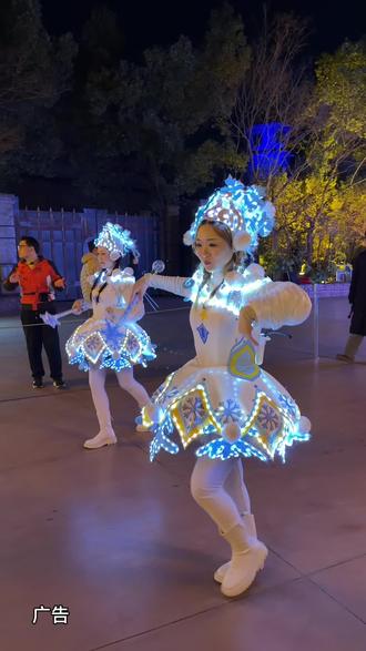 这个假期一定来一次芜湖方特#芜湖方特#芜湖方特新春妙会#上热搜 #旅行推荐官 #跟我打卡网红地标 #抖音旅游