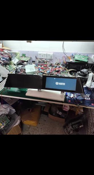 长安揽拓者导航维修刷机长安导航仪表维修刷机扩容揽拓者导航仪表黑屏不开机维修;
长安旗下系列:长安启源A07,深蓝S07,长安CS15、CS35、CS55、CS75、CS85、CS95、欧尚、锐程、锐程CC、逸动、CX70、A800、CS35PLUS、CS55plus、CS75 PIUS、奔奔、睿骋CC、揽拓者、Uinik、Uinit、Uiniv等原车导航维修刷机;
常见故障:卡标,重启,黑屏,不开机,白屏,花屏,闪屏,无触摸,无声音,烧机,漏电,泡水等问题均可修复;
长安系列导航烧录数据均有,有需要联系;
欢迎维修店,汽修店,汽贸店,4S店来电咨询,洽谈合作。#云龙原车导航维修 #长安 #长安揽拓者