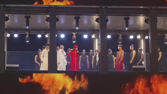 西子廊桥盲盒音乐会,也是让我开到了杨丽萍老师#西子廊桥 #盲盒音乐会 #杨丽萍 #舞台剧舞台