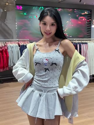 超火的BM,开来南京了,姐妹们速来逛。#茂业天地 #新店开业 #OOTD #同城好店推荐 #挑战秋日氛围感穿搭 @Berceau Moisson BM南京