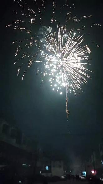 河南不让放烟花,来安徽阜阳放烟花