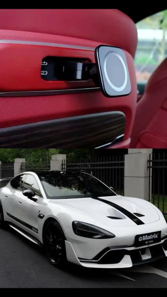 一扣一放后排秒变娱乐屏 后排乘客调节控制座椅就很方便了 刷个 视频看个剧什么的也不会无聊了 不限制iPad手机型号超级方便 #后排支架 #小米 #小米su7 #小米yu7 #小米后排支架