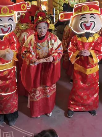 这才是过年该有的样子,古逍遥津庐州新春灯会带你欢喜过大年❗ #年味就在逍遥津灯会 #来逍遥津灯会过大年了 #2026庐州新春灯会 #抖音新春吃喝玩乐节 #春节遛娃宝地