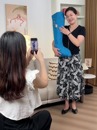 不要再花冤枉钱啦!这款艾绒长筒靴,自己在家就可以舒舒服服做热敷,真的越用越实惠!#艾绒长筒靴 #艾灸 #好物推荐🔥