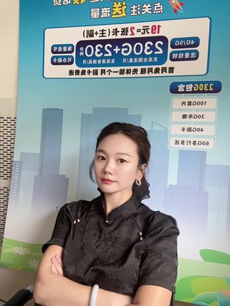 40岁从容与焦虑并存,更懂向内看,少了青涩,多了沉淀,岁月将赋予独特的生命力……