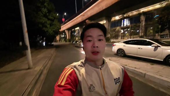 🏃🏻♂️| vlog day 21 什么是马拉松比赛中的"兔子"?#vlog日常 #马拉松比赛 #配速员 #vlog十亿流量扶持计划