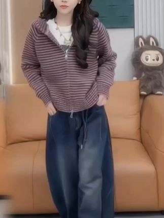#品质女装#新款时尚宽松两件套#整个时尚圈都在等入chill#秋天第一杯琥珀流光#时尚穿搭