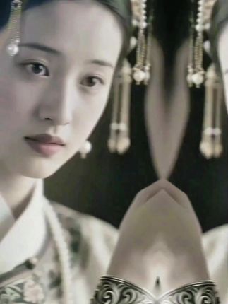 # 标题 # 张作霖强娶来的四姨太,90岁去世葬入八宝山,四个子女皆不简单#人物传记 #历史故事 #传奇人物 #女性智慧#民国往事