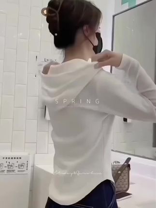 (现货秒发)春秋新款大码胖mm减龄显瘦正肩连帽卫衣女加厚打底衫