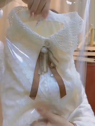 打底衫女秋冬新款时尚高档宽松显瘦衬衫洋气百搭减龄上衣衬衣#女士打底衫 #衬衣打底衫 #加绒保暖 #显瘦穿搭