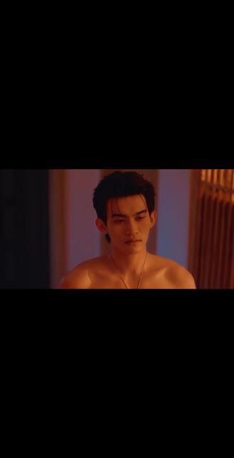 游书郎:色令智昏,自欺欺人
就那几秒钟突然自己就冷静了