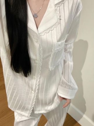 2025新款超火冰丝睡衣女春秋季高级感长袖长裤蕾丝甜美家居服套装#睡衣家居服 #睡衣穿搭 #在时装周看见东方美 #出片穿搭记录国庆高光时刻