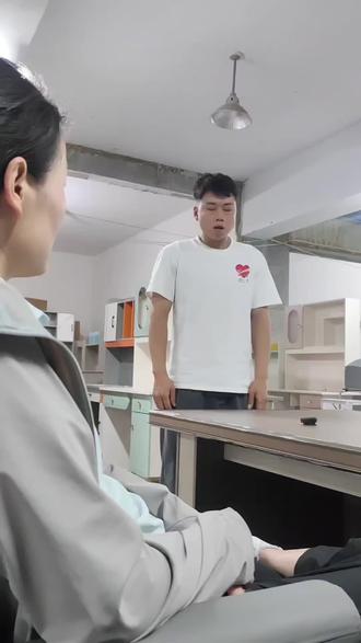 磁县义乌小区内#事后道歉 #杀气哥 #搞笑 #好物推荐🔥 #搞笑视频