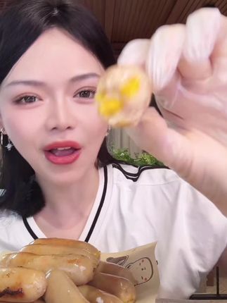 【到手3盒】京东冷链黑猪肉芝士烤肠肉+芝士≥95%烤肠@抖音美食推荐官 @好吃不贵经济实惠