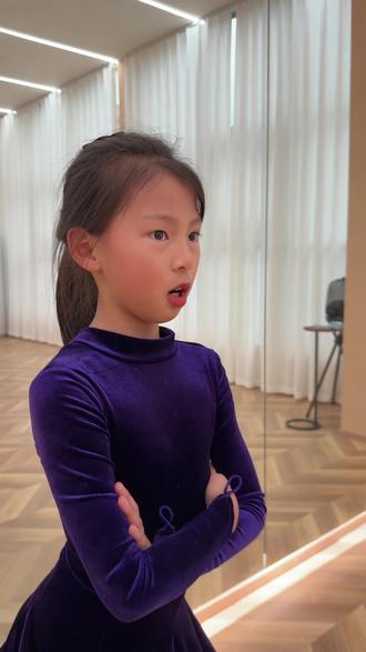 到底是谁!🤪#拉丁舞 #都江堰拉丁舞 #红皇后