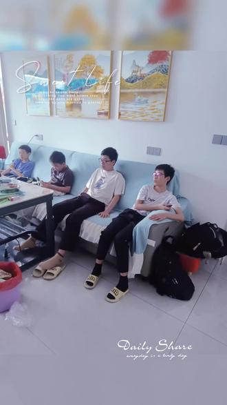 #520什么都不要,祝福我孙子平安健康幸福快乐,送孙子四句话《攻城不怕艰,攻书莫为难,科学有险阻,苦战能过关。