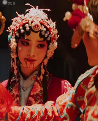 “今我二人”
“今我夫妻二人”
好震撼!
求审核通过,无不良导向与不良价值观,无封建迷信内容,普通短剧分享(短剧有关家国情怀)求审核通过和不限流
说实话我不是很喜欢看短剧,但是这个真的把我迷住了,特别好看,民国的设定我很喜欢
#ENEMY #夏天妹妹 #煎饼果仔 #张问初 #家国情怀