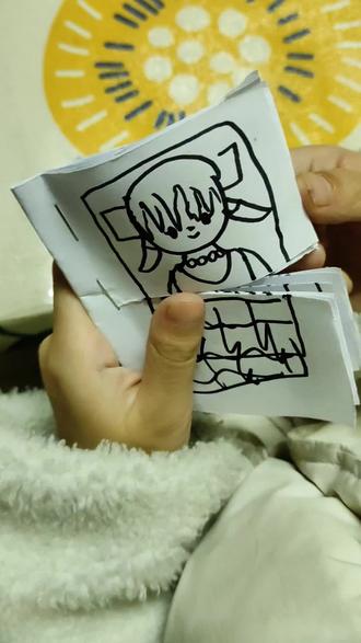 #手工 翻翻书,在美术书上看到的。做的不错,下次还做😊