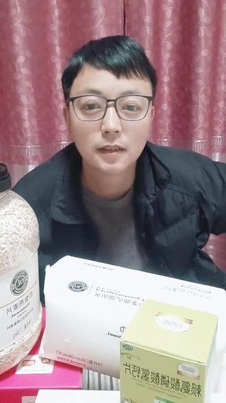 #热点 #胖东来 #踩坑 #小方糖戒指
今日分享一下最近爆火的小方糖戒指的常规问题,以自己的经验给小伙伴点建议,避免踩坑。