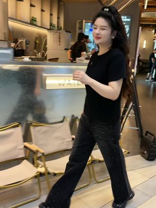 92%棉 舒服透气 遮肉显瘦 #简约大气 #显瘦搭配 #显瘦显高 #强烈推荐 #气质女人