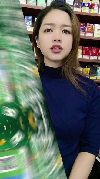 这就是我最爱听到的声音!一款专业扫码收款的语音播报音箱,打开开机键,连接手机蓝牙,贴好收款码,只要有人扫码支付,就会自动语音播报。不管你是在忙碌的工作中,还是在嘈杂的环境中,都能第一时间收到收款提醒,不错过任何一笔交易#收款语音播报器 #收款语音播报器防跑单 #收款音箱推荐 #强烈推荐
