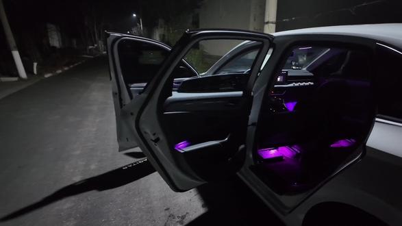 #大众速腾 #氛围灯天花板 谁说大众内饰不好看的😎