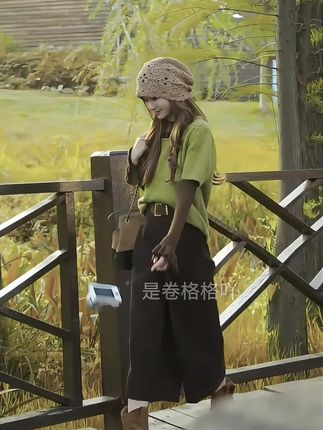 超火秋季穿搭一整套女2025新款木耳边打底衫粉色马甲阔腿裤三件套#三件套 #洋气减龄 #时尚穿搭 #秋冬穿搭