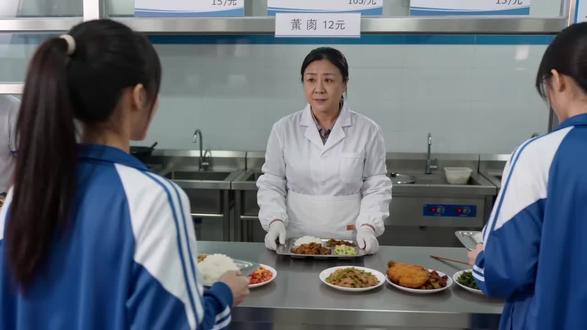 豆包真好用🥹#学校食堂 #食堂阿姨 #校园剧 #ai视频