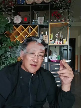莫赌天意,莫赌人心。