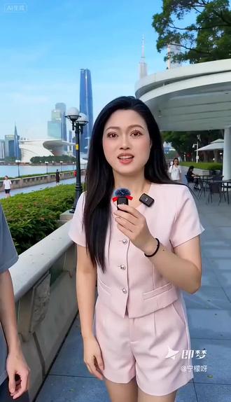 还记得小时候穿的解放鞋吗方言怎么说#方言解放鞋问-做同款 #路人采访 #即梦AI #AI分身戏精大赛 #我的AI分身杀疯了