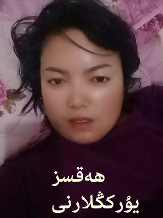 #躺在床上拍抖音