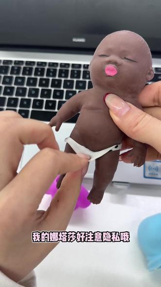 #等等我先摆好造型 #小屁孩的日常 #生孩子就是拿来玩儿的 #娜塔莎 生了生了!!是个女宝!!!