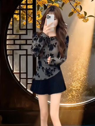 #秋冬穿搭新鲜感在线 #高级感穿搭  #在时装周看见东方美 #晒晒我的秋日穿搭 #早秋穿搭三分钟出门不是梦@DOU+小助手