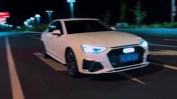 奥迪车标升级,发光车标,高透光烤漆,白天日间行车更显档次。晚上夜间行车更安全,前方车辆看的更清楚,四圈发廊更醒目,白天晚上都漂亮,奥迪系列车型都有,快去试试吧!#奥迪发光车标 #奥迪a6 #汽车好物