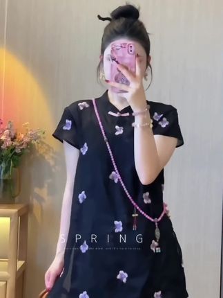 #夏季新款 #新中式穿搭 #气质穿搭 #精致优雅 #谁穿谁好看