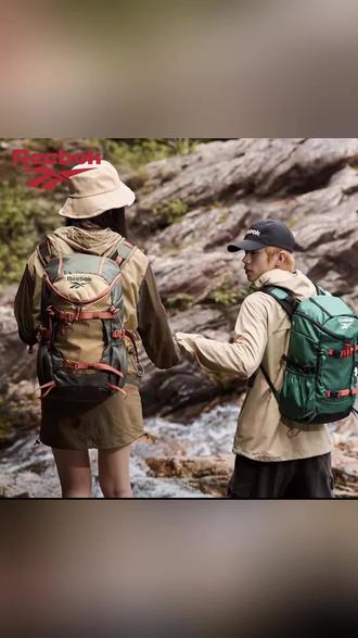 锐步登山包,户外轻装出行
#Reebok背包 #户外登山包 #徒步装备 #双肩包 #露营背包