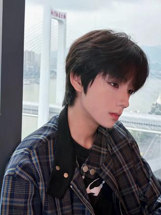 无条件维护王橹杰利益